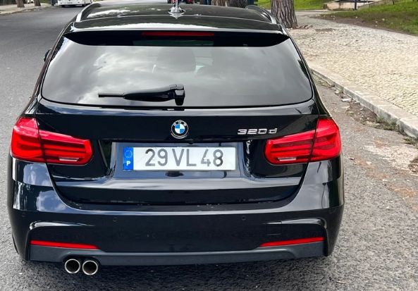 BMW 3 Series • 2018 • 105,000 km 1