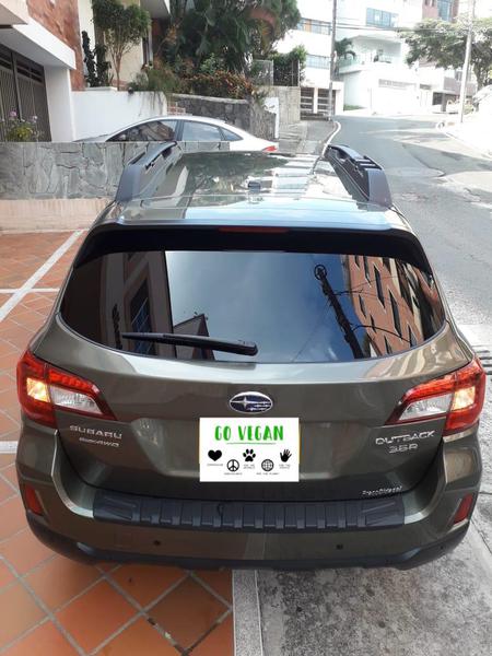 Subaru Outback • 2017 • 19,000 km 13