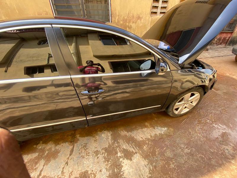 Volkswagen Passat • 2009 • 183,899 km 7