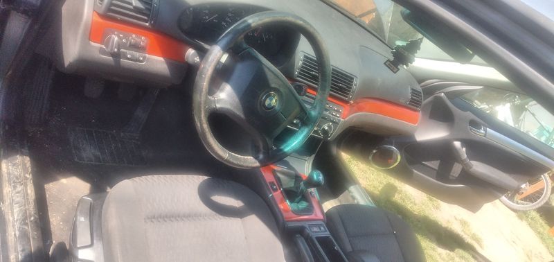 BMW 316i • 2006 • 280,000 km 2