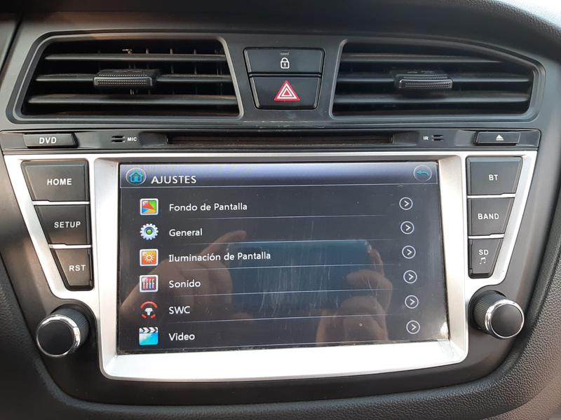 Hyundai i20 • 2018 • 21,000 km 4