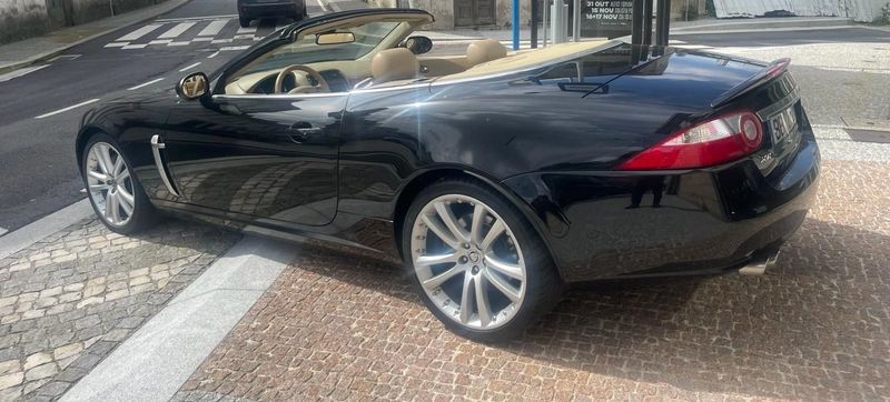 Jaguar XKR • 2009 • 190,000 km 9