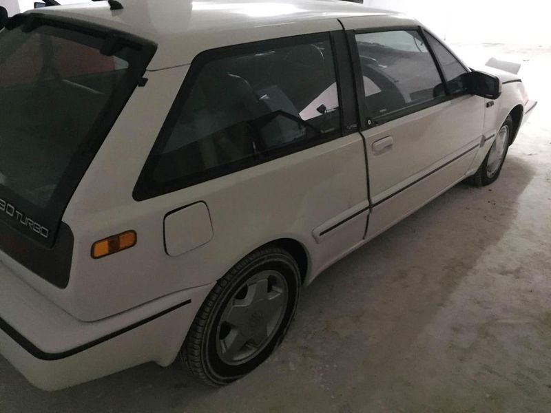 Volvo 460 • 1989 • 90,000 km 2