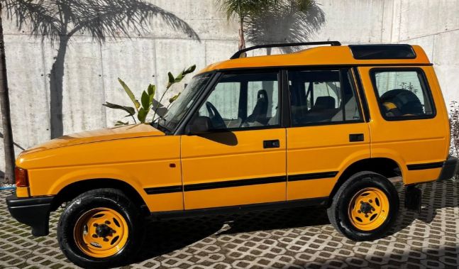 Land Rover Discovery • 1996 • 265,500 km 2