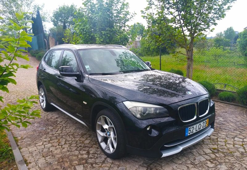 BMW X1 • 2011 • 230,000 km 1