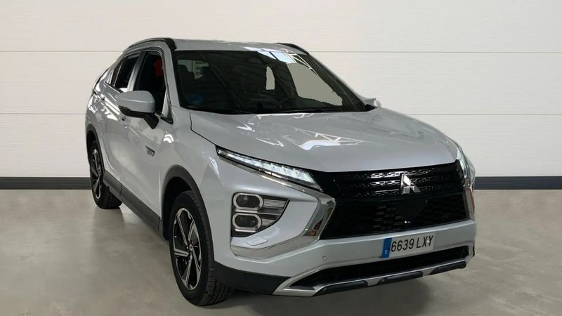 Mitsubishi Eclipse Cross • 2022 • 40,628 km 1
