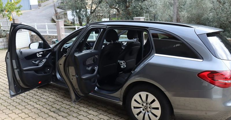 Mercedes-Benz C • 2020 • 108,000 km 6