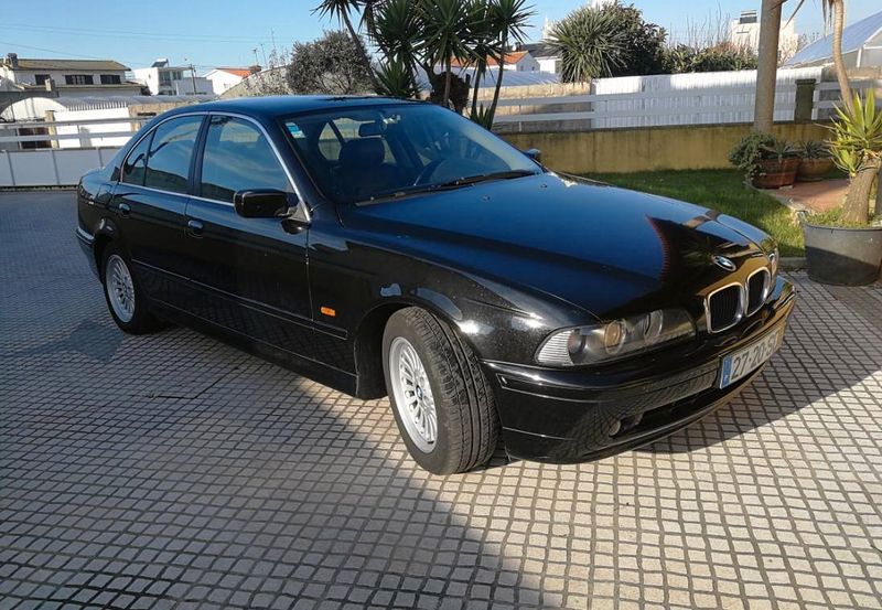 BMW 520D • 2001 • 399,999 km 1