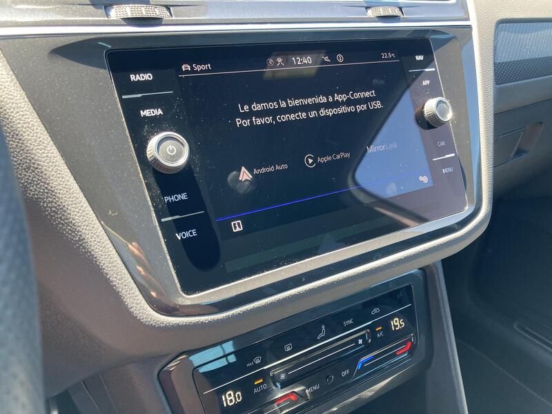 Volkswagen Tiguan • 2022 • 56,228 km 16