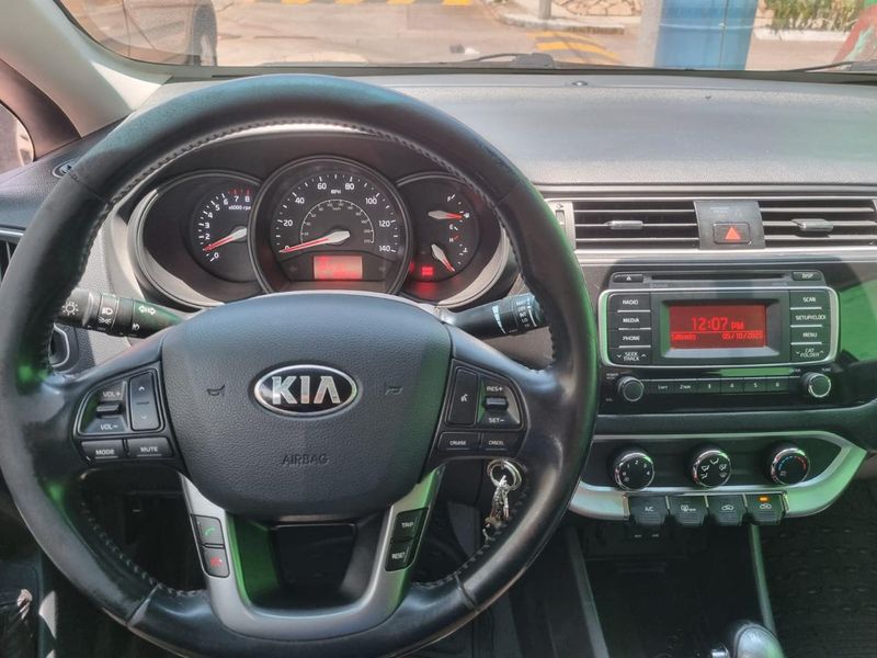 Kia Rio • 2016 • 100,000 km 5