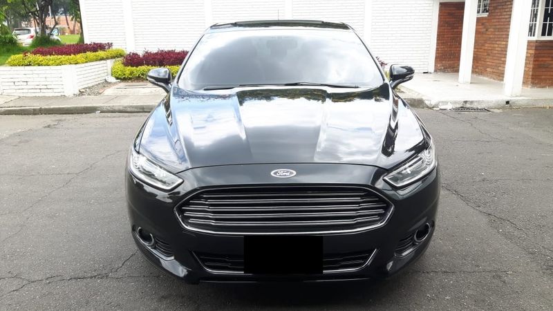 Ford Fusion • 2015 • 90,000 km 5