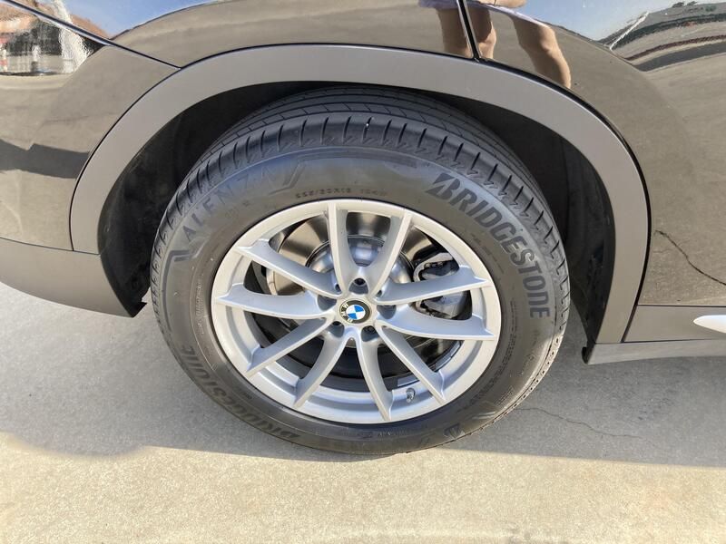 BMW X4 • 2022 • 44,798 km 11