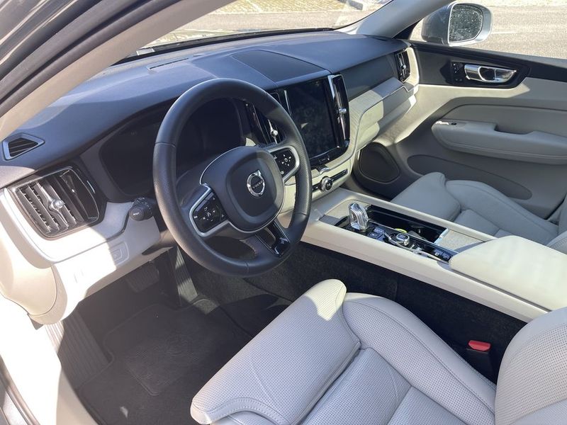 Volvo XC60 • 2018 • 95,000 km 9