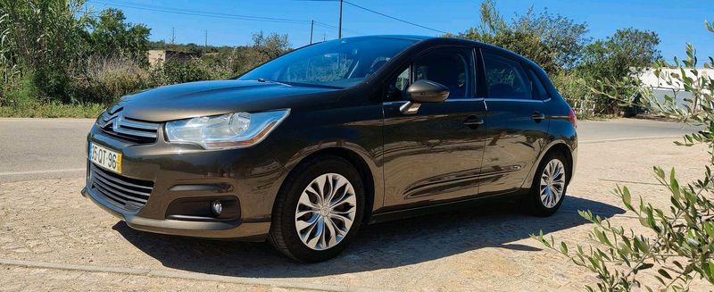 Citroën C4 • 2012 • 180,000 km 1