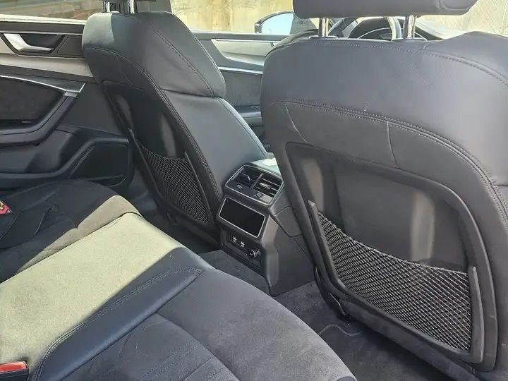 Audi A7 • 2019 • 46,000 km 3