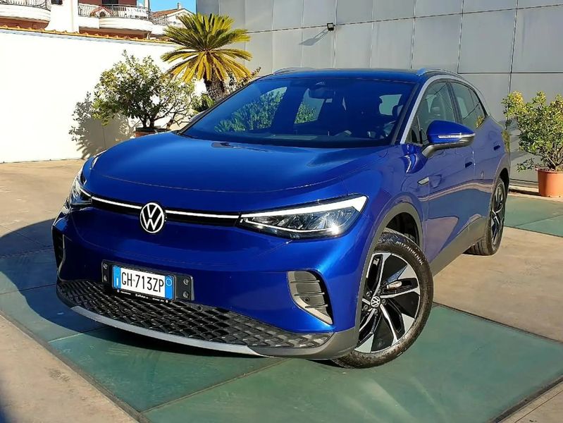Volkswagen ID.4 • 2022 • 25,800 km 5