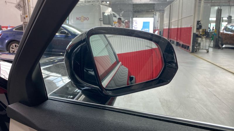 Volvo S90 • 2023 • 32,000 km 9