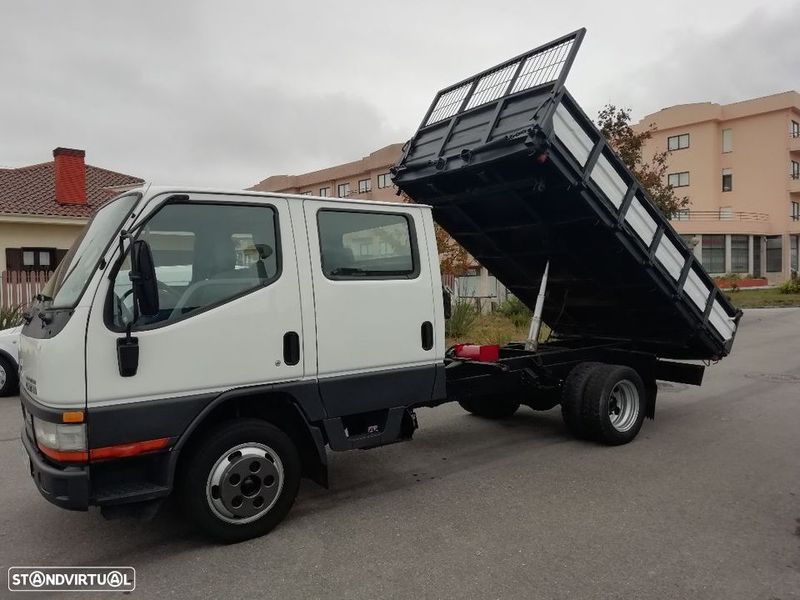 Mitsubishi Fuso canter • 2001 • 124,000 km 5