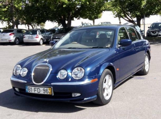 Jaguar S-Type • 2001 • 56,381 km 2
