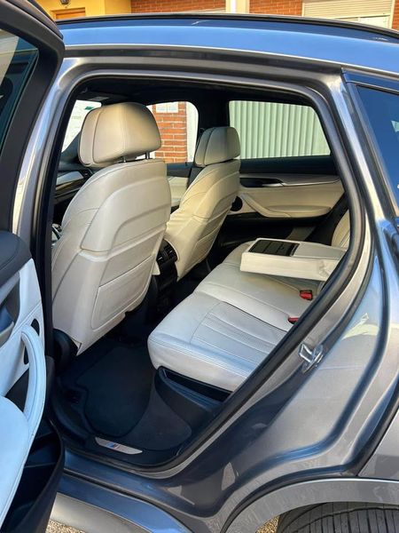 BMW X6 • 2017 • 190,000 km 8