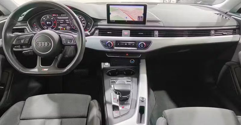 Audi A5 • 2020 • 35,895 km 7