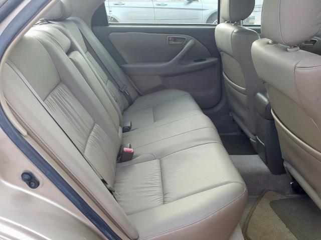 Toyota Camry • 2001 • 15,000 km 7