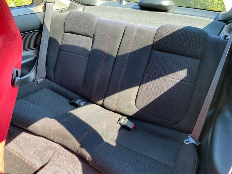 Honda Integra • 1998 • 99,000 km 11