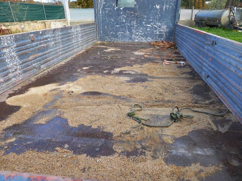 Mitsubishi Fuso canter • 1997 • 310,000 km 2