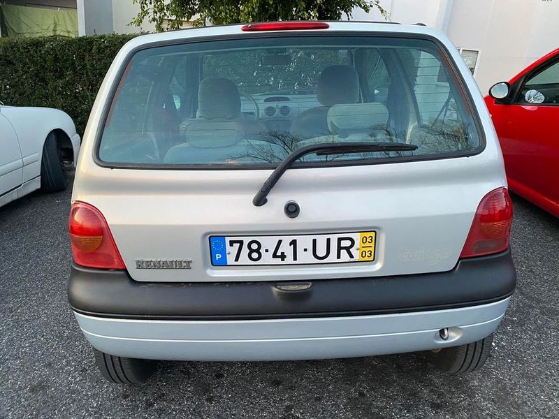 Renault Twingo • 1999 • 49,000 km 6