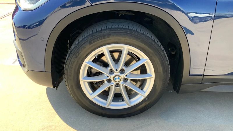 BMW X1 • 2018 • 47,200 km 7