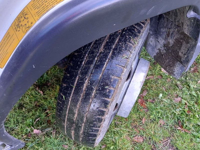 Mitsubishi Fuso canter • 1997 • 310,000 km 8