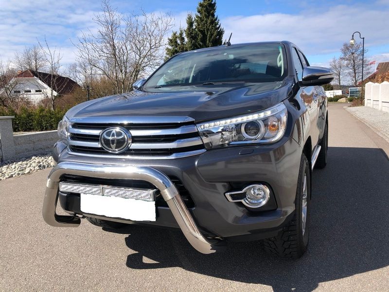 Toyota Hilux • 2017 • 78,357 km 1