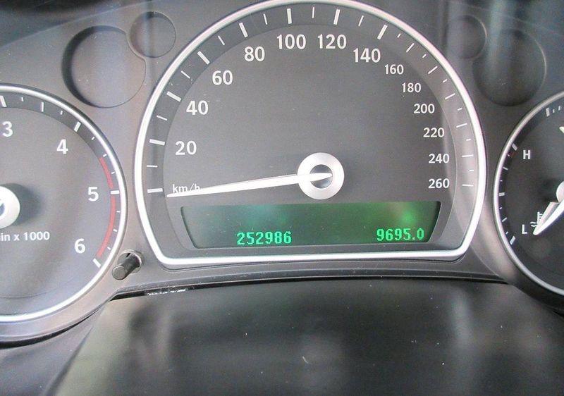Saab 9-3 • 2011 • 149,999 km 5