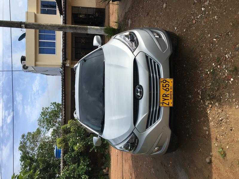 Hyundai Tucson • 2014 • 78,325 km 4