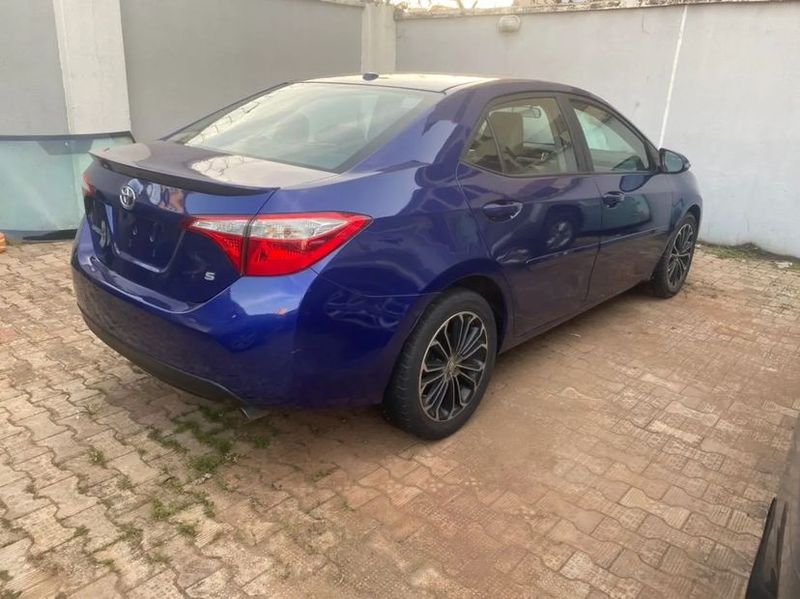 Toyota Corolla • 2015 • 21 km 2