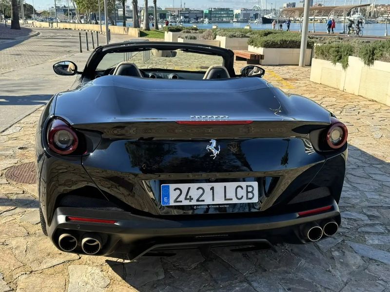 Ferrari Portofino • 2020 • 17,600 km 18