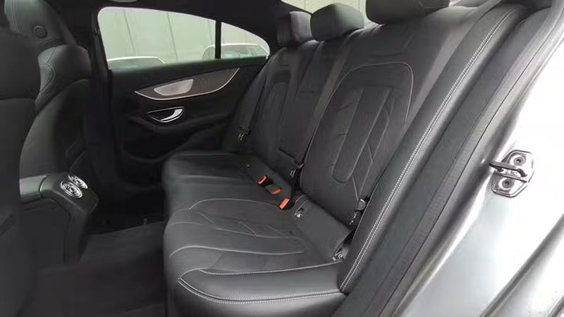 Mercedes-Benz CLS-Class • 2019 • 70,651 km 10