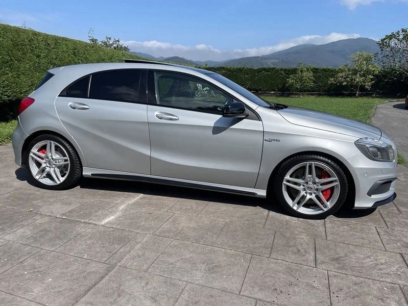 Mercedes-Benz A-Class • 2014 • 129,800 km 3