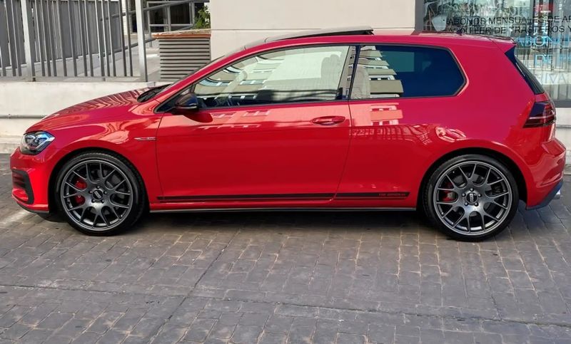 Volkswagen Golf GTI • 2020 • 24,900 km 13