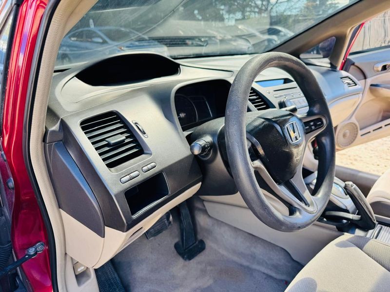 Honda Civic • 2010 • 121,000 mi 5