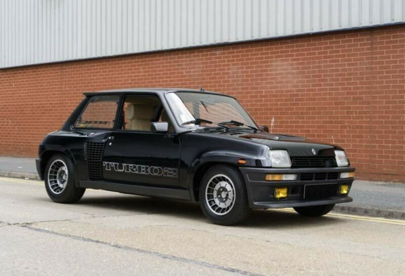 Renault 10 • 1986 • 36,477 km 1