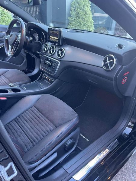 Mercedes-Benz CLA • 2013 • 206,000 km 3