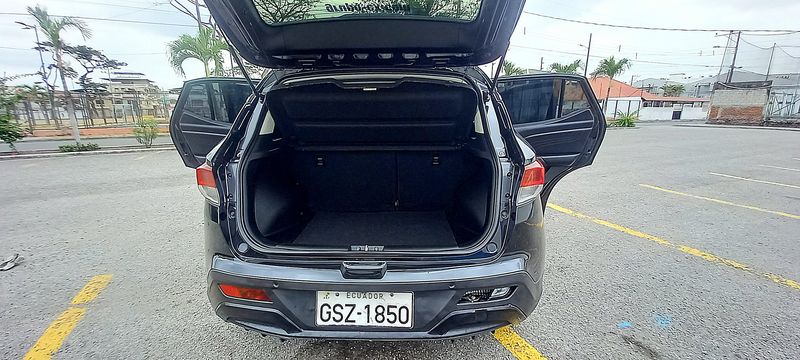 Souesat DX3 • 2020 • 95,000 km 2