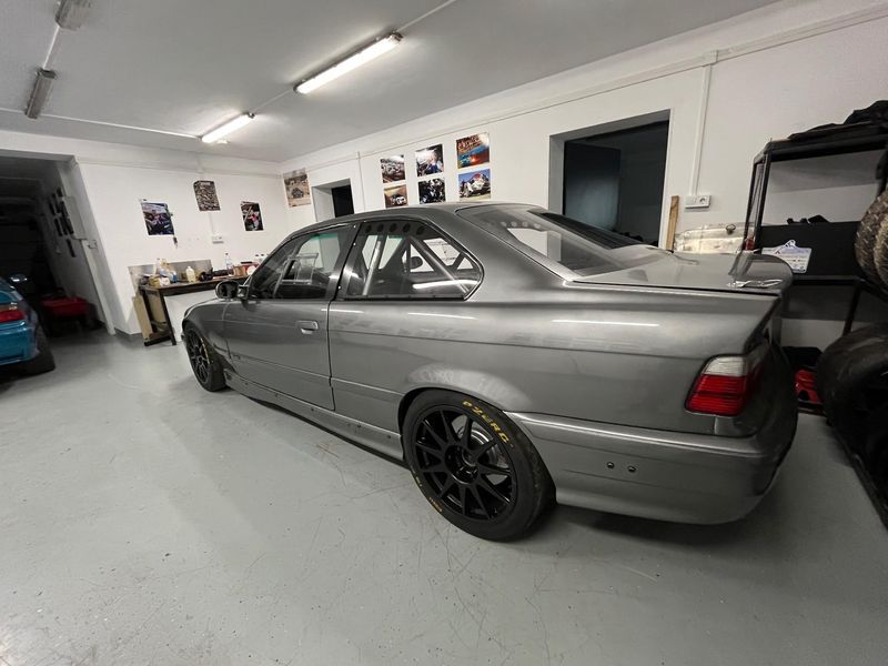 BMW M3 • 1995 • 1 km 4