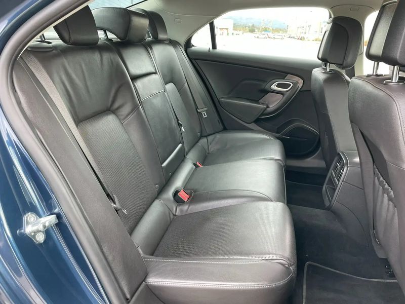 Saab 9-5 • 2011 • 64,000 km 5