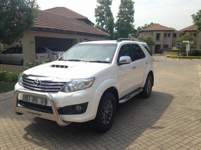 Toyota Fortuner • 2016 • 98,000 km 2