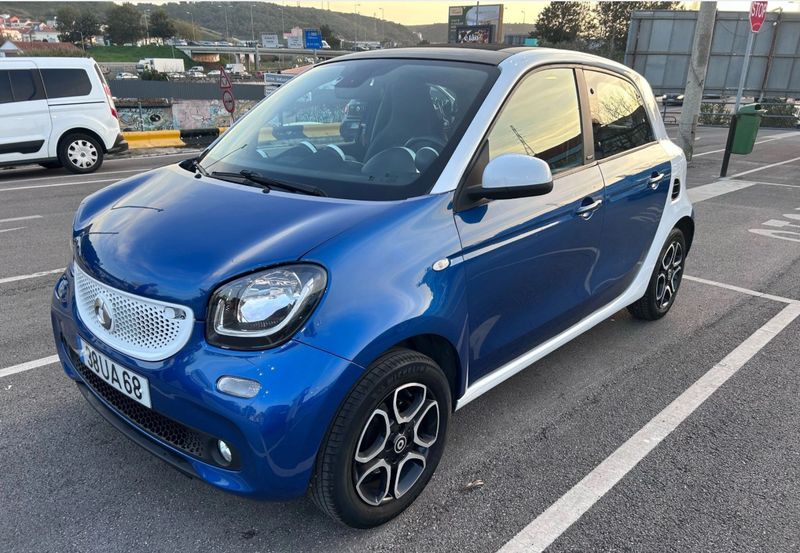 Smart Forfour • 2016 • 122,500 km 1