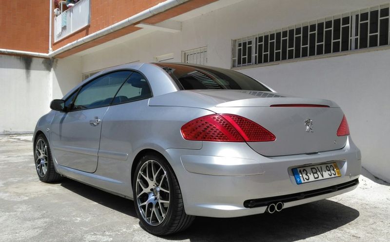 Peugeot 307 • 2006 • 123,000 km 2