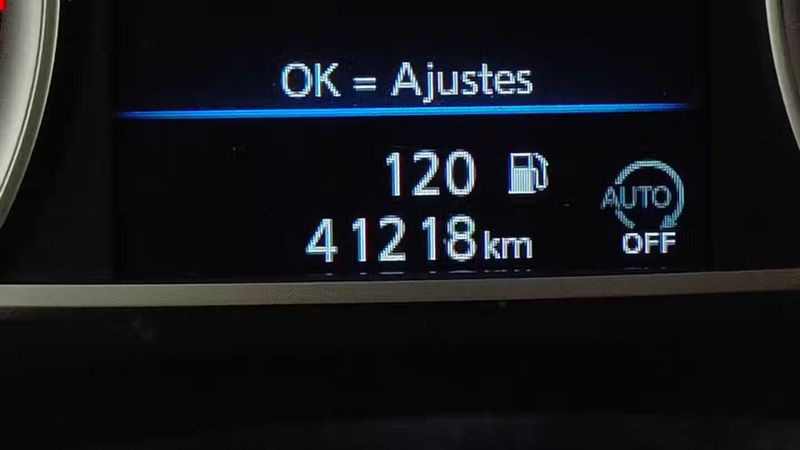 Nissan Micra • 2019 • 41,218 km 9