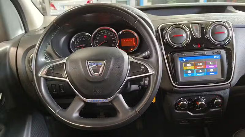 Dacia Dokker • 2019 • 51,543 km 18